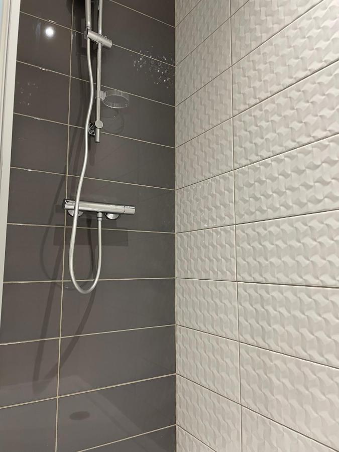 בורדו Superbes Studios De Charme, Lumineux Et Climatises En Plein Centre מראה חיצוני תמונה