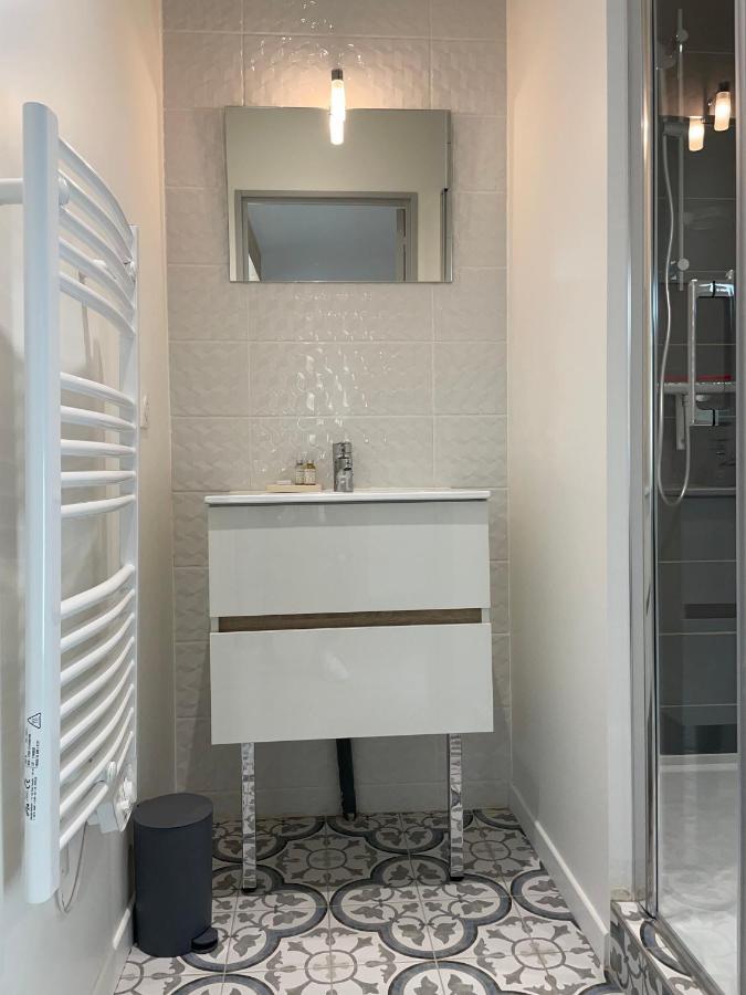 בורדו Superbes Studios De Charme, Lumineux Et Climatises En Plein Centre מראה חיצוני תמונה